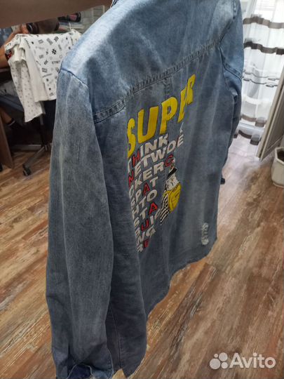 Джинсовая куртка