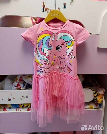 Продам платья (пакетом)р.104-110