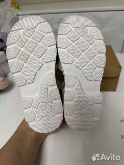 Сандалии для девочки