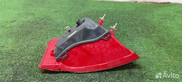 Фонарь задний наружный правый Audi Audi A8 4E 2