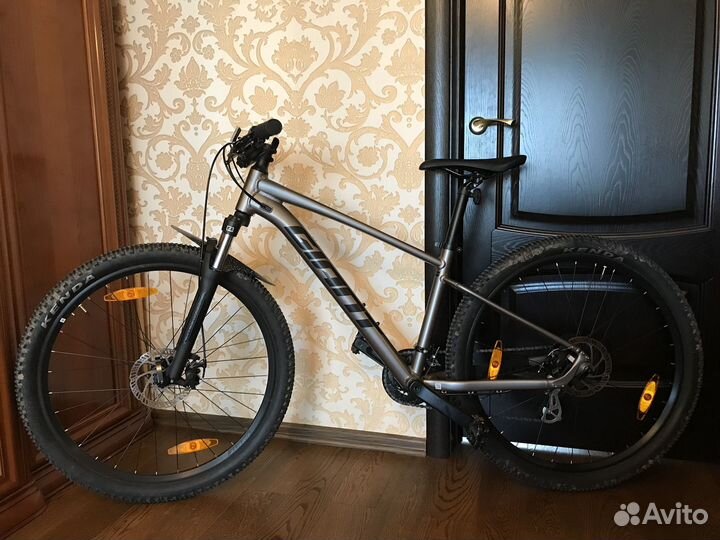 Горный велосипед Giant Talon 4