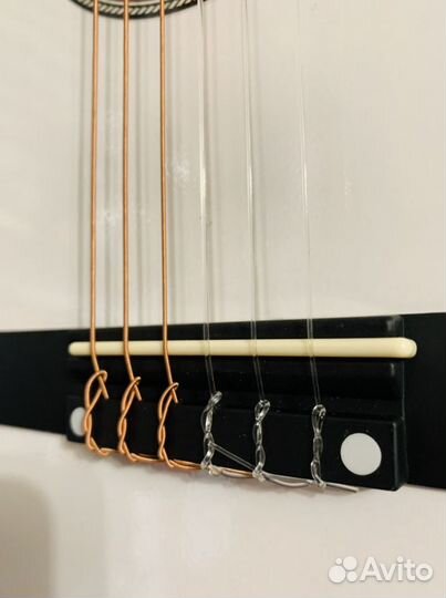 Классическая гитара 3/4+чехол+подставка под ногу