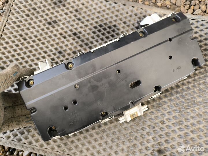 Toyota corolla 120 2003 приборная панель с тахомет