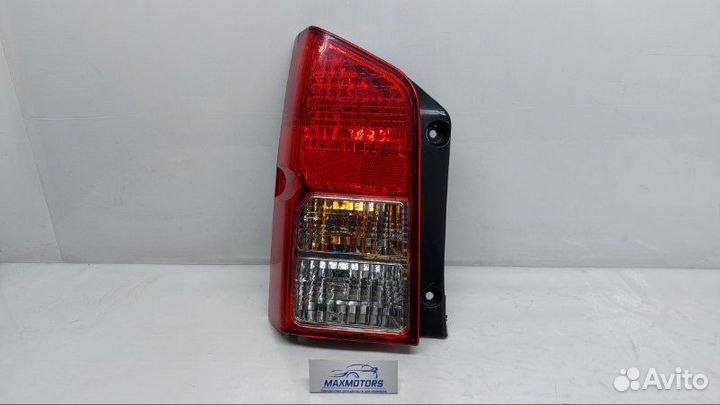 Фонарь задний левый Nissan Pathfinder R51 4.0 2004