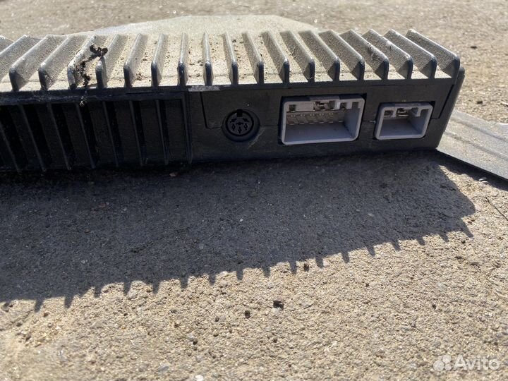 Усилитель звука volvo s60 s80 v70 xc70