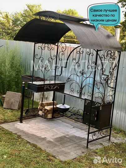 Кованые мангалы с крышей