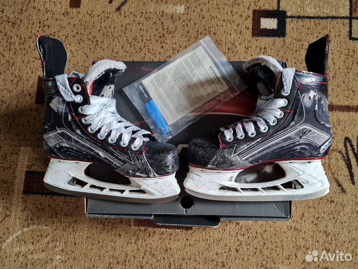 Коньки хоккейные Bauer Vapor X500 JR
