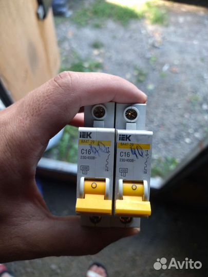 Автоматический выключатель