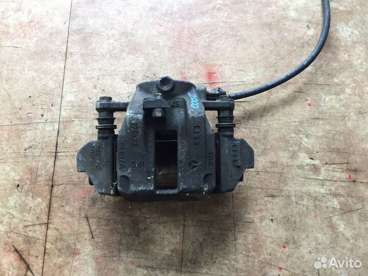 Суппорт тормозной передний левый Мерседес W169