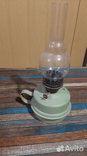 Лампа керосиновая