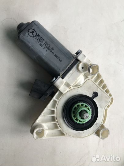 Мотор стеклоподъемника Mercedes-Benz S-Class W221