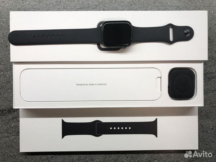 Часы Apple Watch 7 черные