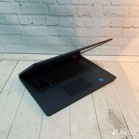 Ноутбук как новый i3 11gen / 8gb / 256gb