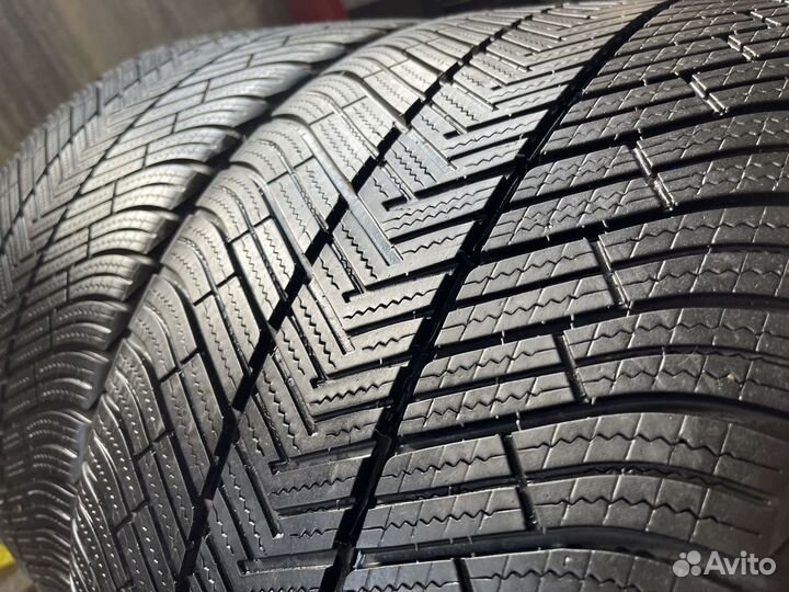 Michelin Pilot Alpin PA4 295/30 R20 97V