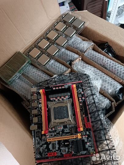Комплект материнская плата X79 Xeon 2689 озу 32Gb