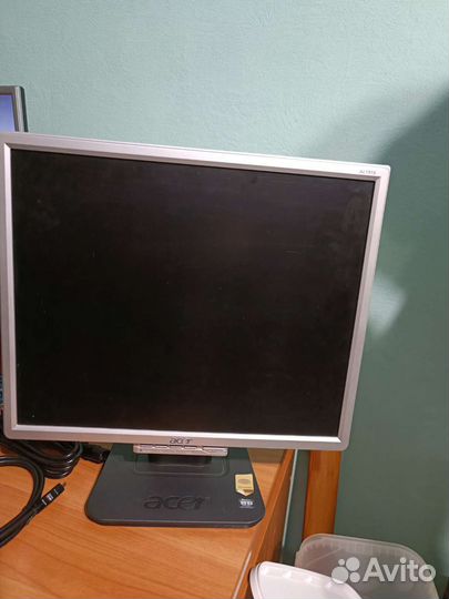 Монитор Acer 19
