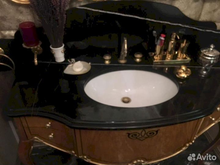 Столешница для ванной из мрамора