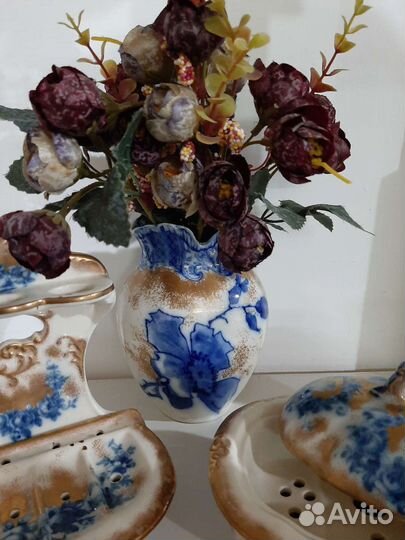 Антикварный набор ванную комнату