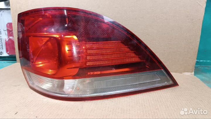 Фонарь задний правый Volkswagen Golf 6 2009-2013