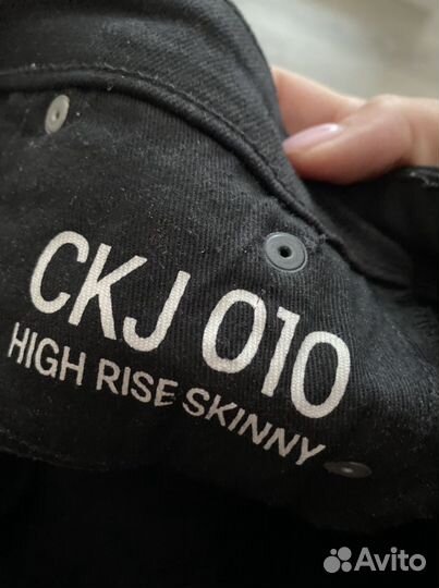 Джинсы calvin klein