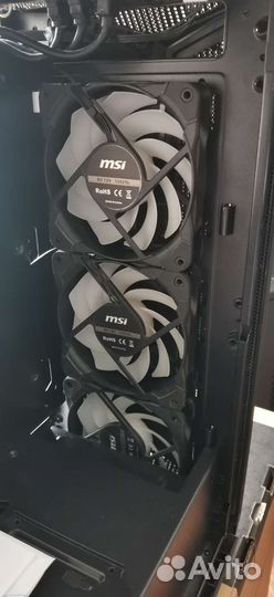 Корпус Msi Gungnir 110M