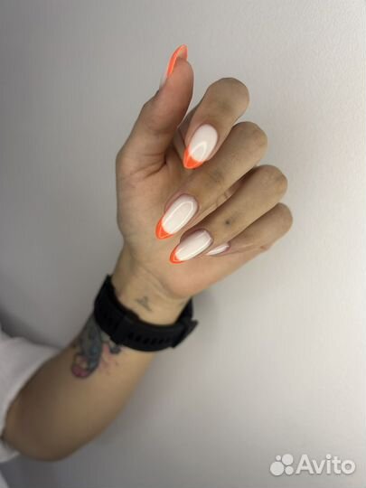 Маникюр педикюр