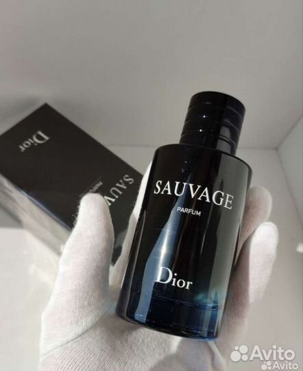 Парфюмерная вода мужская Sauvage Parfum Dior100 мл