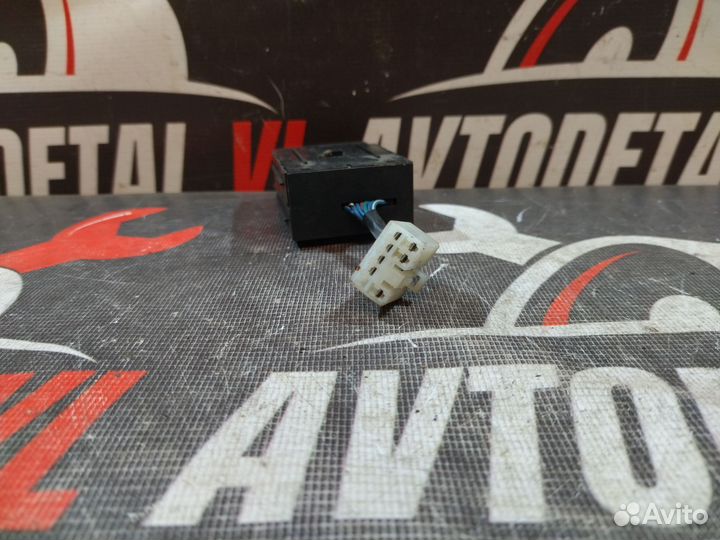 Кнопка включения парктроника BYD F-3R