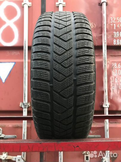 Pirelli Winter Sottozero 3 235/55 R17 94E