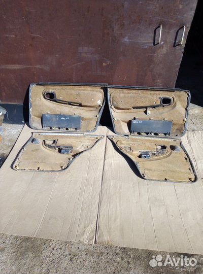 Обшивки дверей Daewoo Nexia седан 1 2006