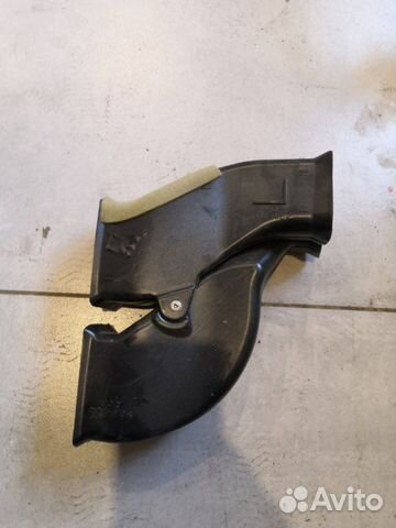 Воздуховод левый Lexus Lx570 3 3UR-FE 2012-2015