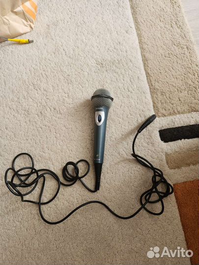 DVD плеер караоке BBK bvp176 si