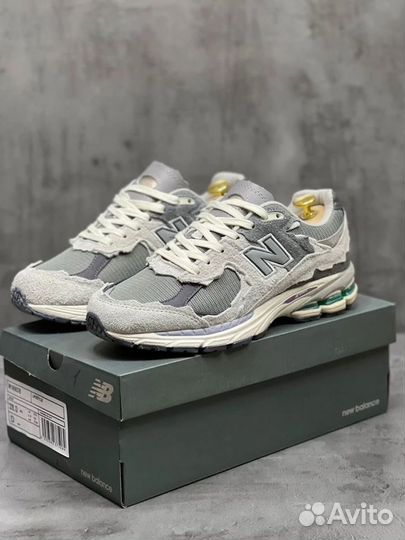 Кроссовки New Balance 2002r