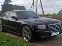 Chrysler 300C 3.5 AT, 2004, 377 000 км, с пробегом, цена 700 000 руб.