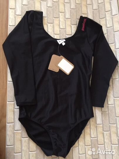 Новый гимнастический купальник Reebok, 12 лет