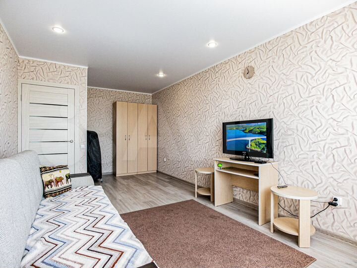 1-к. квартира, 43 м², 4/10 эт.