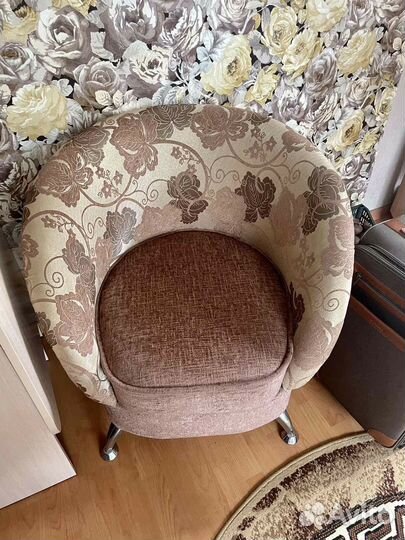 Диван и 2 кресла