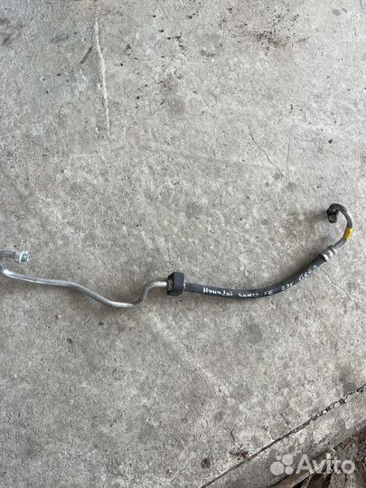 Трубка кондиционера Hyundai Santa-Fe 2.7л G6EA