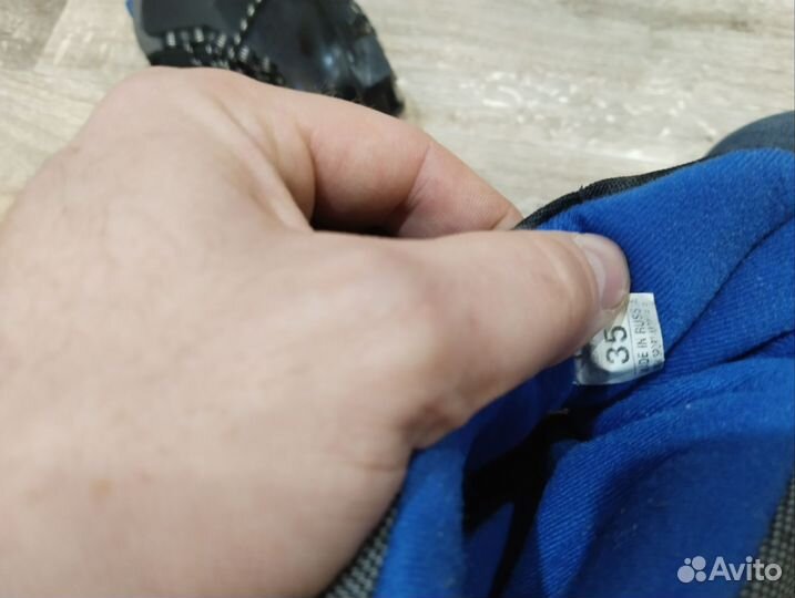 Лыжные ботинки