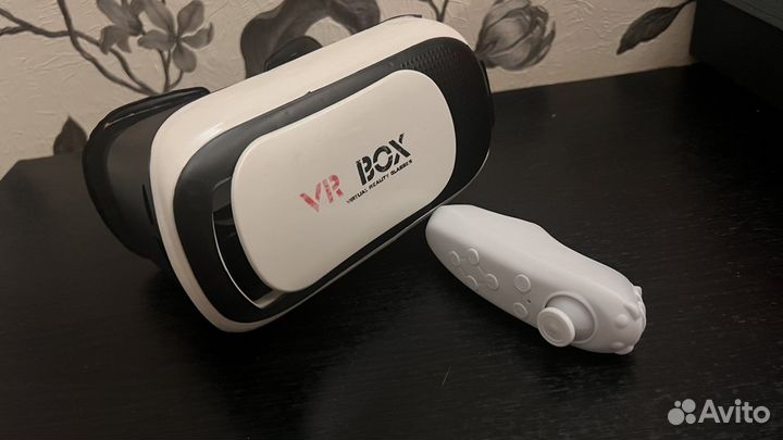 Vr box очки виртуальной реальности с пультом