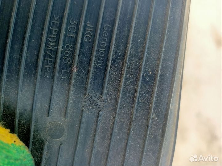 Коврик бардачка Volkswagen Passat B6 (2005—2010)