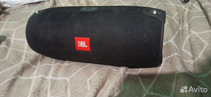 Портативная колонка bluetooth jbl