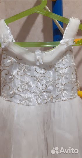 Платье нарядное для девочки
