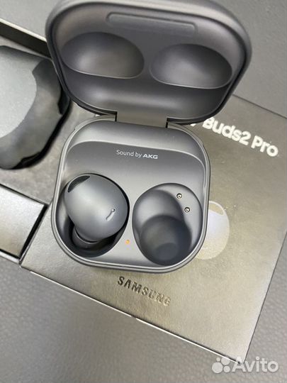 Кейс Samsung Buds 2 Pro. Новый