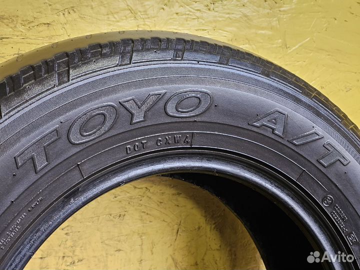 Toyo Open Country A/T 225/70 R16 102S