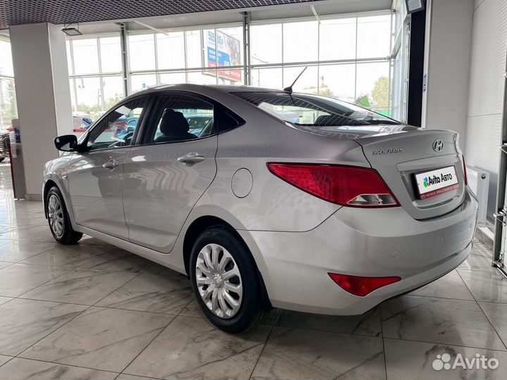 Hyundai Solaris 1.4 AT, 2016, 11 795 км