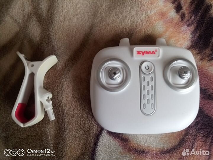 Квадрокоптер Syma X23W
