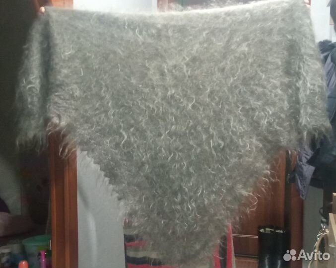 Шаль из козьего пуха