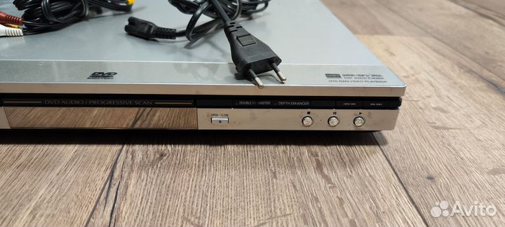 Dvd проигрыватель panasonic dvd s75