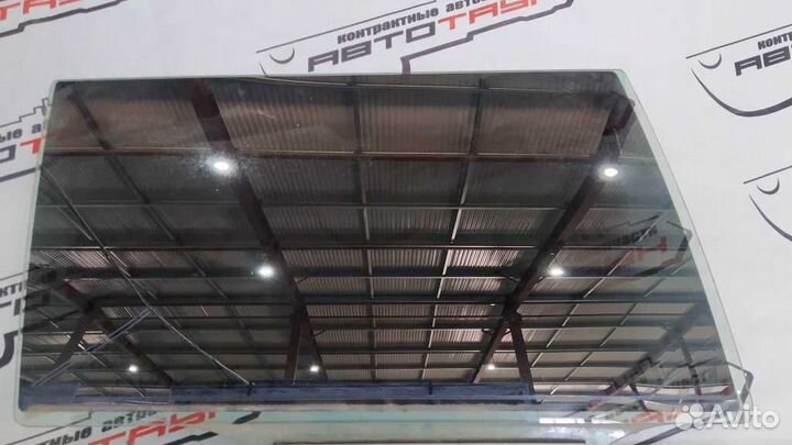 Стекло двери toyota corolla fielder CE121G NZE121G